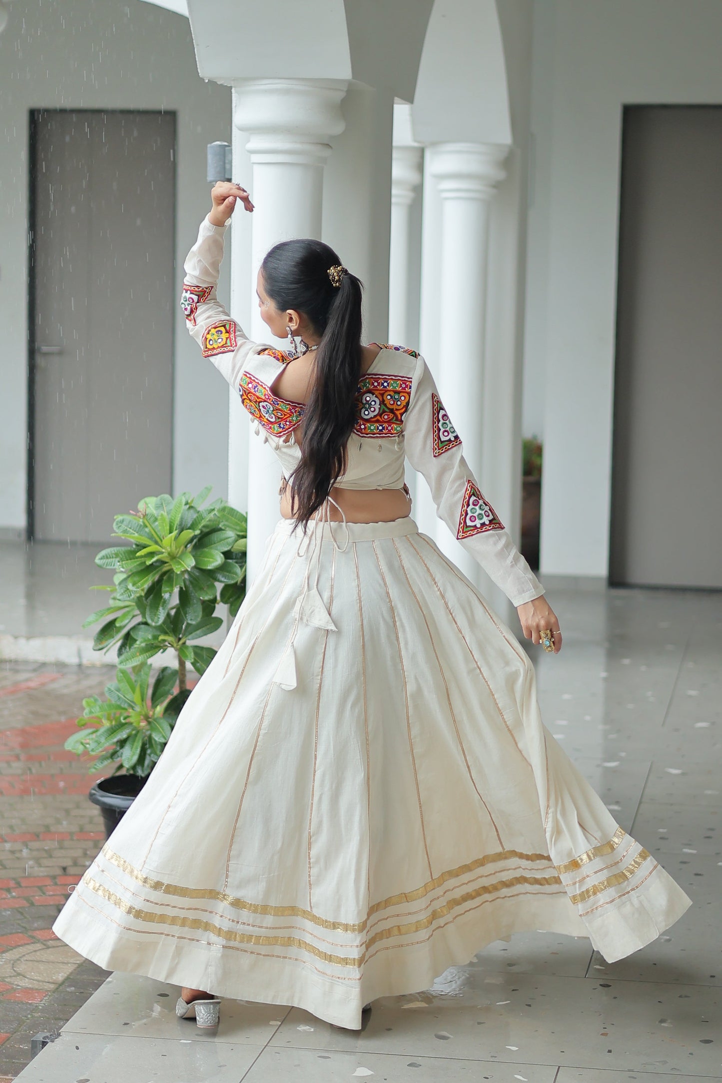 TILTON NAVRATRI SPECIAL KUTCHI GAMTHI WORK KORA COTTON LEHENGA CHOLI WITH KOTI