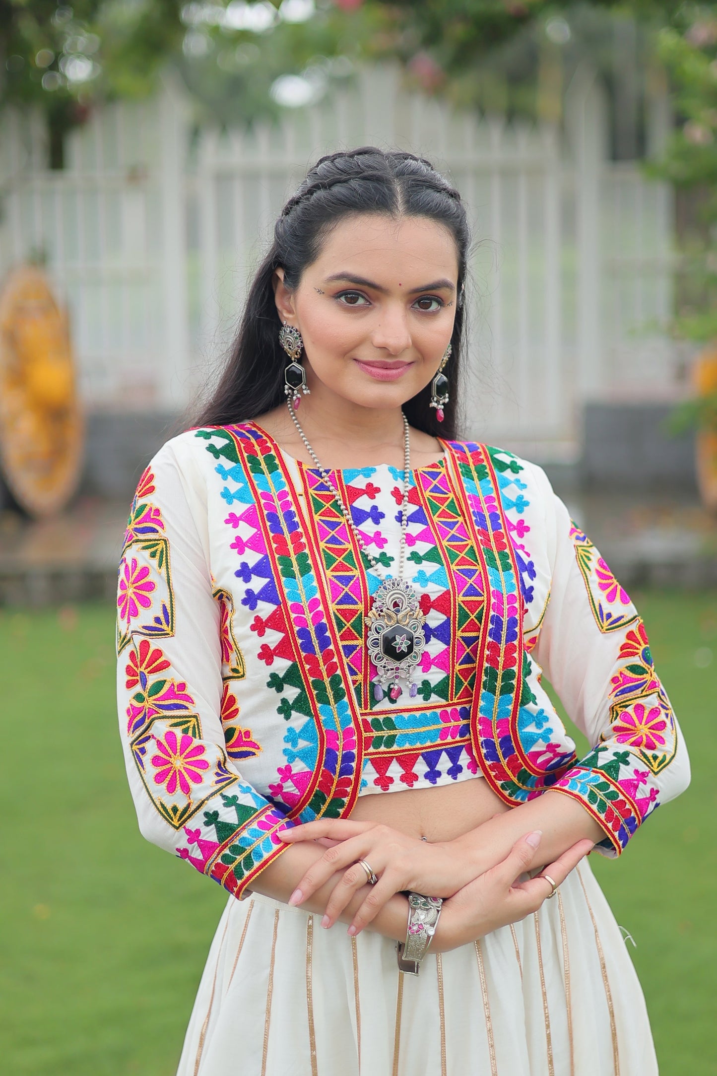 TILTON NAVRATRI SPECIAL GAMTHI EMNBROIDERED LEHENGA CHOLI WITH KOTI