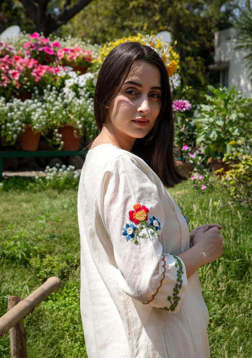 Elegant Off-White Embroidered Cotton Kurta & Pant Set for Women