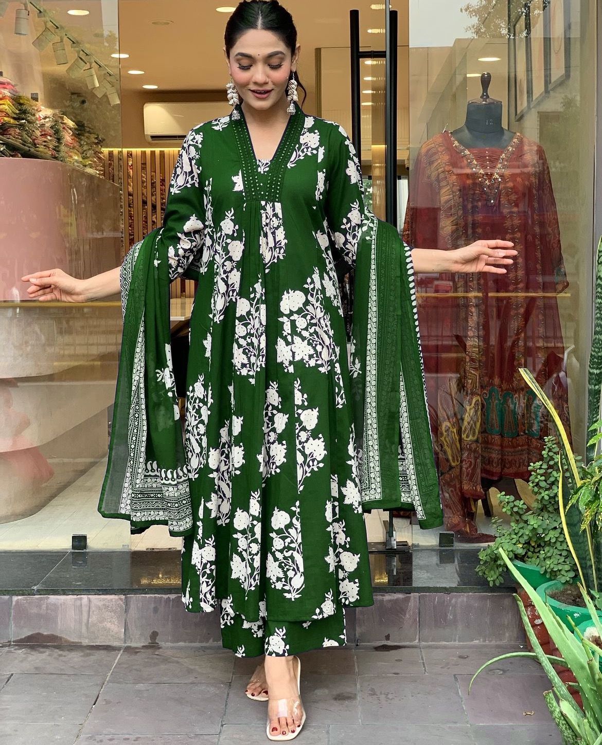 Elegant Royal Dark Green Cotton Printed Kurta Pant Dupatta Set for Women