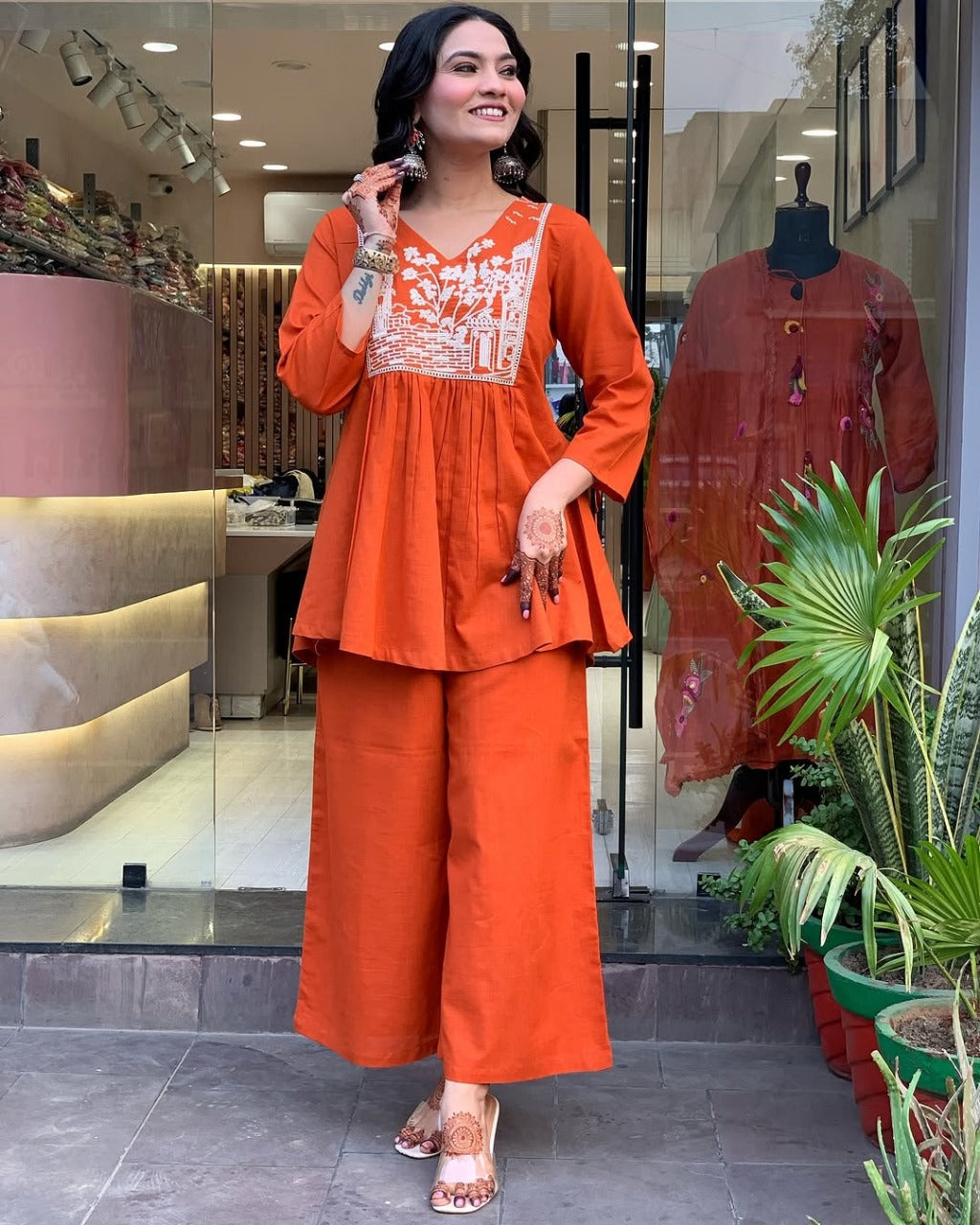 Elegant Embroidered Cotton Slub Kurta and Pant Set for Women's Fashion
