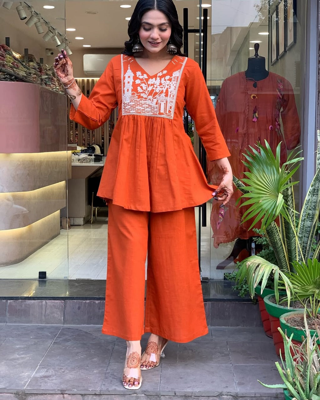 Elegant Embroidered Cotton Slub Kurta and Pant Set for Women's Fashion