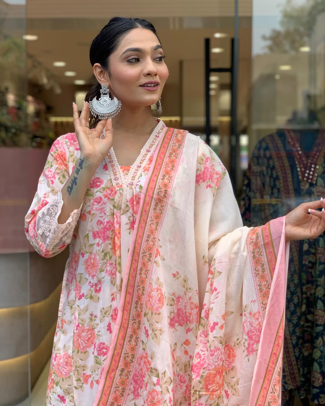 Elegant Floral Print Pure Cotton Ethnic Kurta Set with Attached Dupatta
