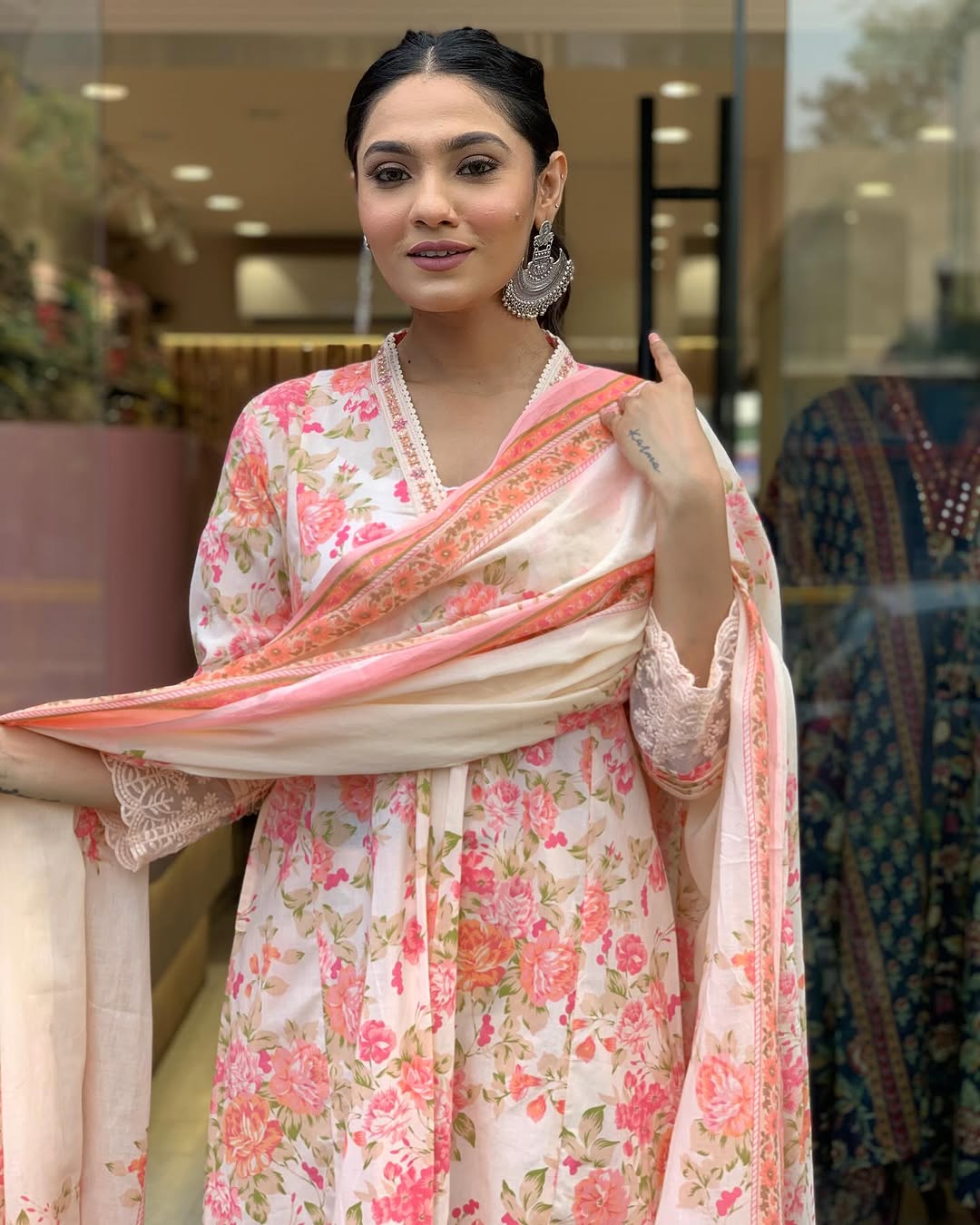 Elegant Floral Print Pure Cotton Ethnic Kurta Set with Attached Dupatta