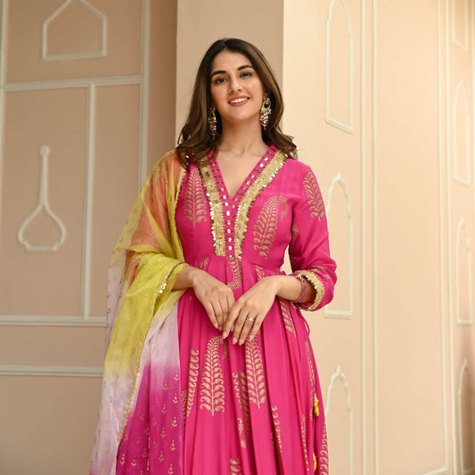 Chic Pink Floral Pure Cotton Kurta Pant Dupatta Set for Women