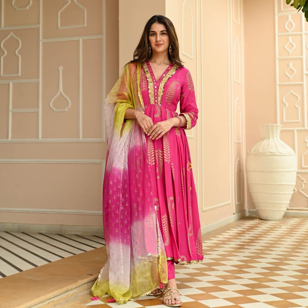 Chic Pink Floral Pure Cotton Kurta Pant Dupatta Set for Women