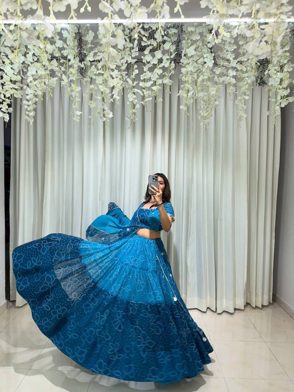 Traditional Navratri Lehenga Choli Set – Mirror Work Design