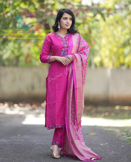 Luxurious Gajji Silk Kurta: Embroidered Neckline Yoke, Elegant Women's Ethnic Wear