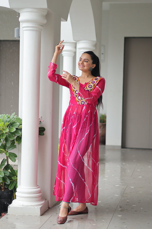 TILTON NAVRATRI SPECIAL LEHRIYA PRINT KURTI WITH KUTCHI PATCHWORK