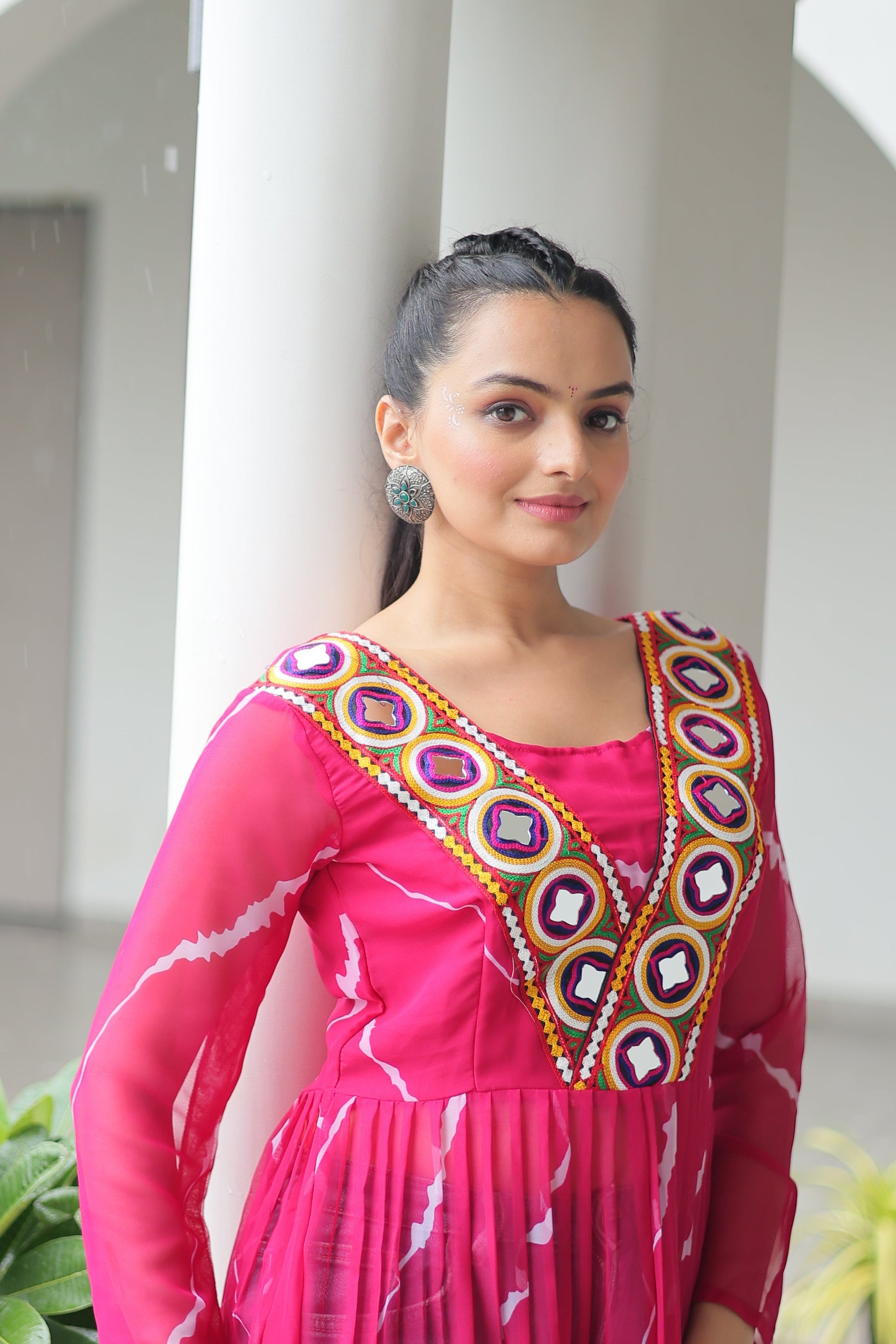 TILTON NAVRATRI SPECIAL LEHRIYA PRINT KURTI WITH KUTCHI PATCHWORK