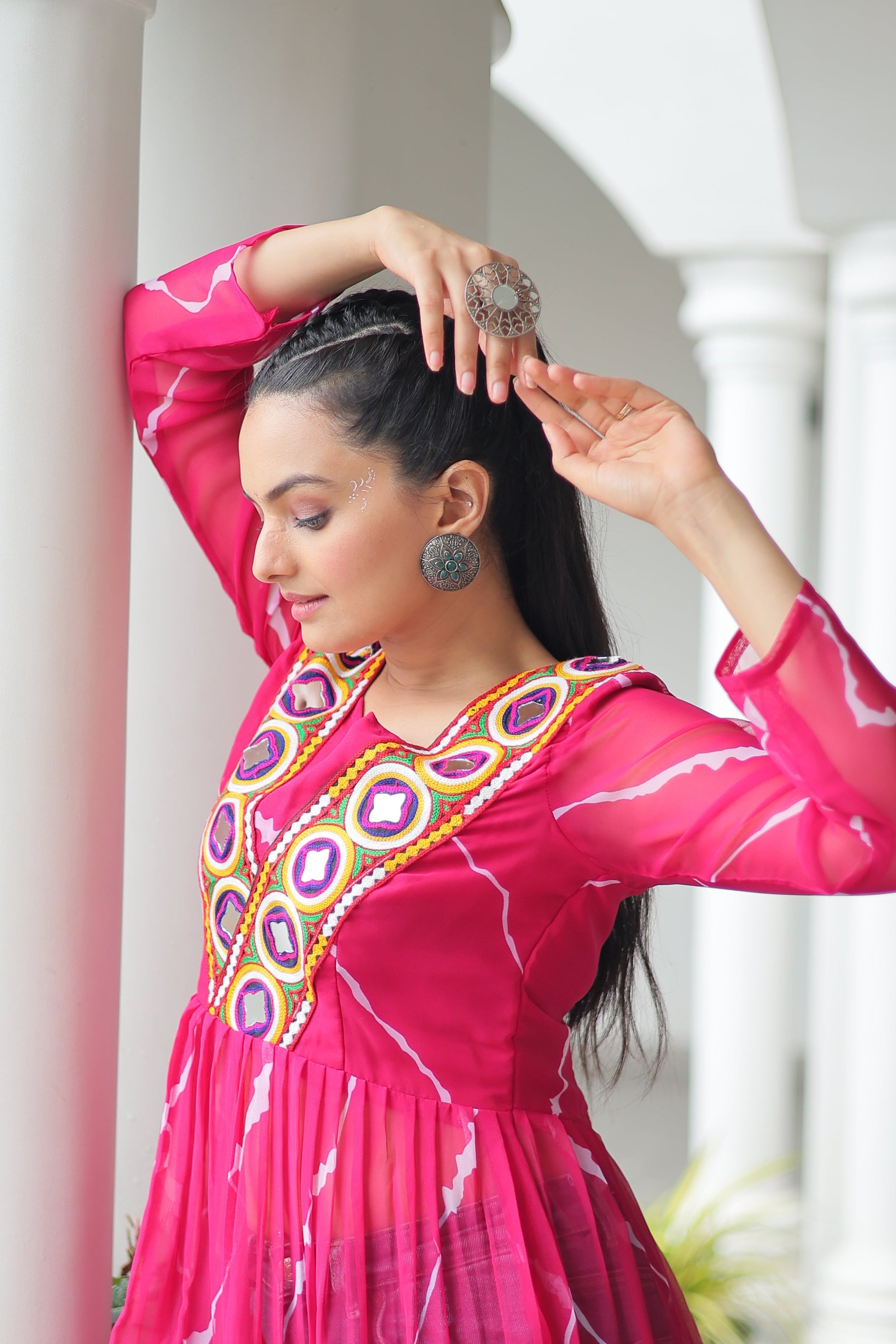 TILTON NAVRATRI SPECIAL LEHRIYA PRINT KURTI WITH KUTCHI PATCHWORK