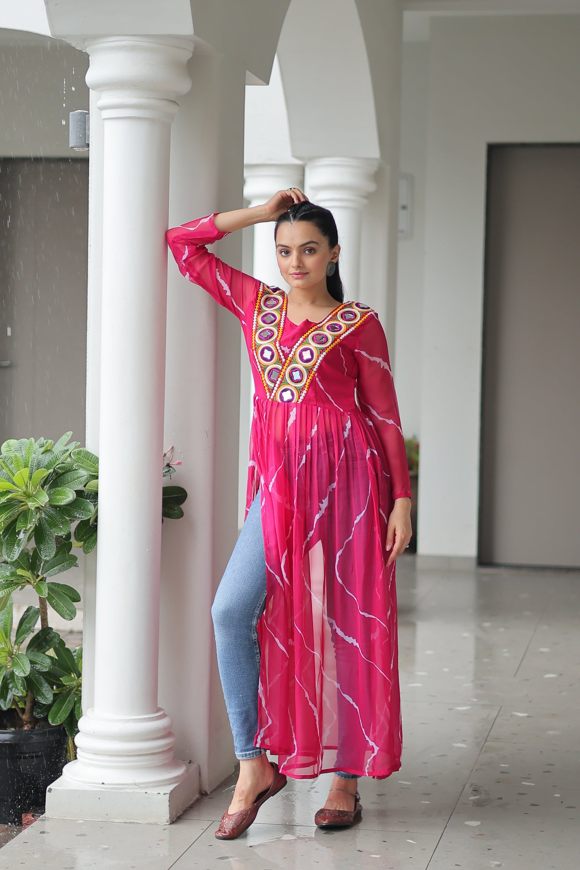 TILTON NAVRATRI SPECIAL LEHRIYA PRINT KURTI WITH KUTCHI PATCHWORK