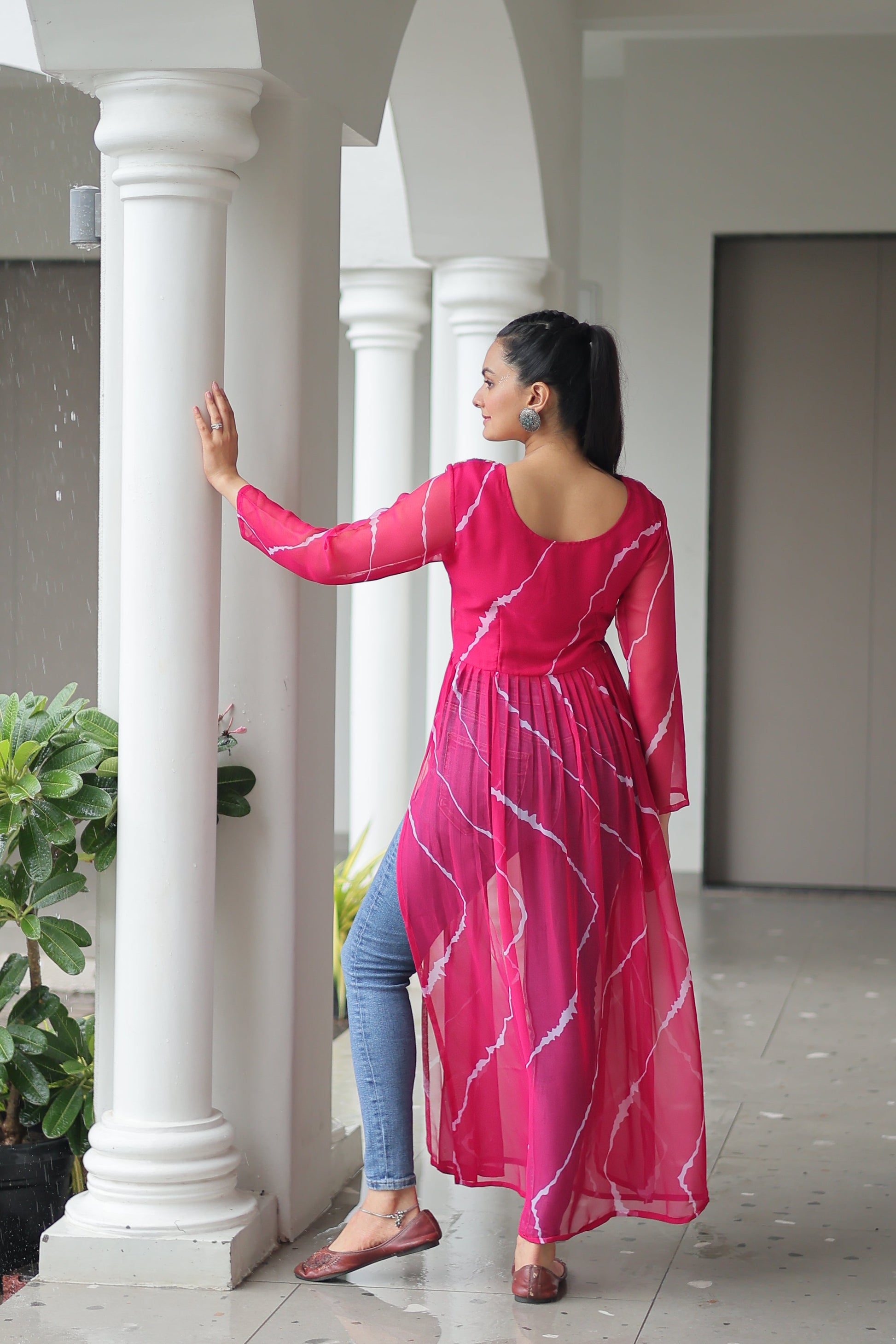TILTON NAVRATRI SPECIAL LEHRIYA PRINT KURTI WITH KUTCHI PATCHWORK