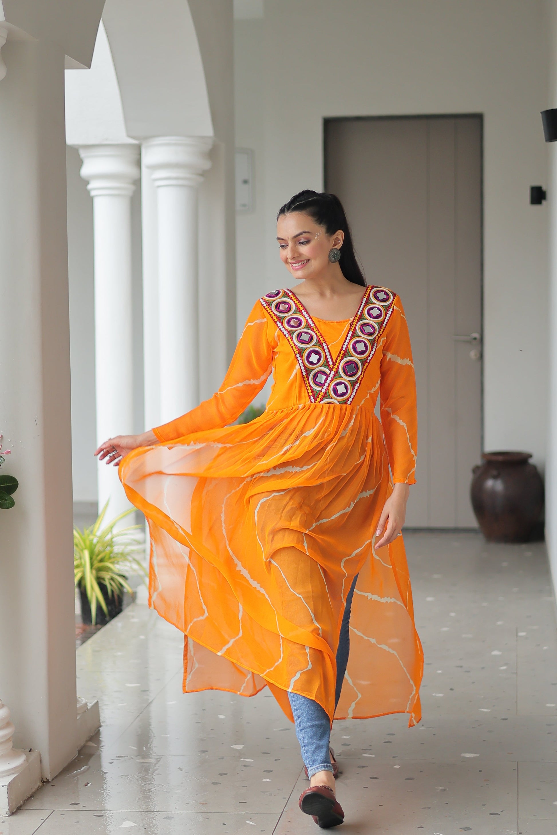 TILTON NAVRATRI SPECIAL LEHRIYA PRINT KURTI WITH KUTCHI PATCHWORK