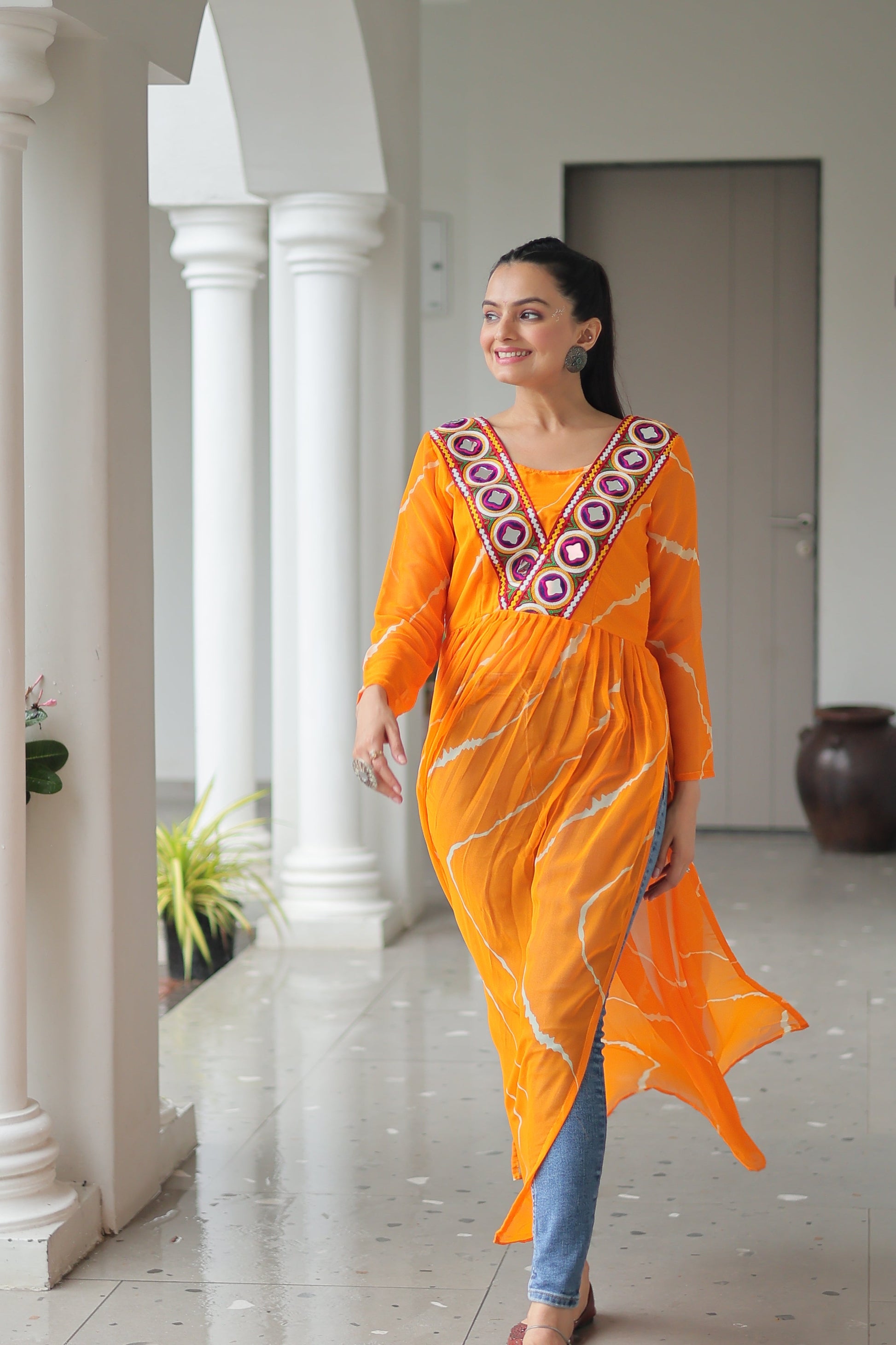 TILTON NAVRATRI SPECIAL LEHRIYA PRINT KURTI WITH KUTCHI PATCHWORK