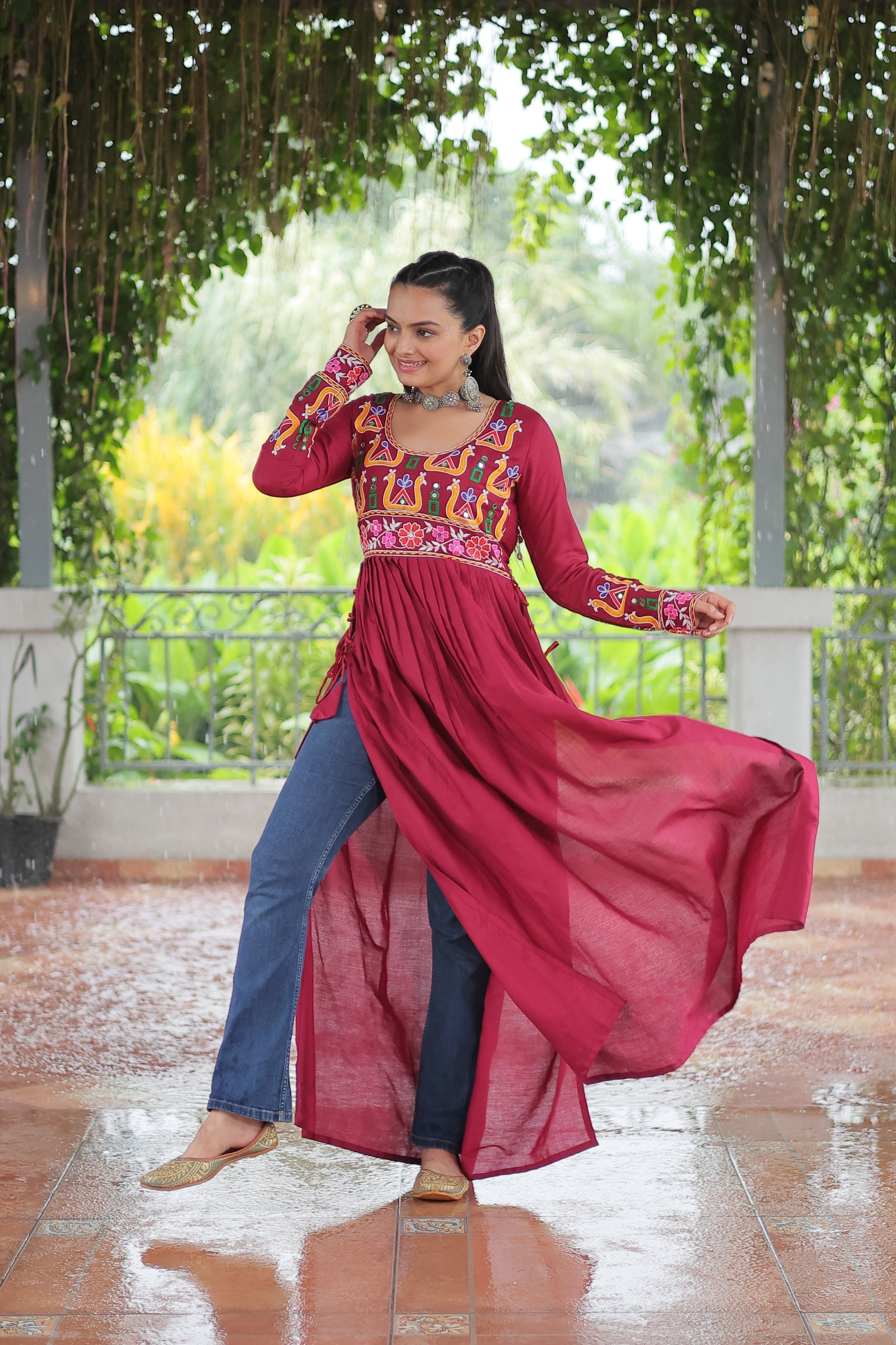 TILTON NAVRATRI SPECIAL RAYON GAMTHI WORK KURTI