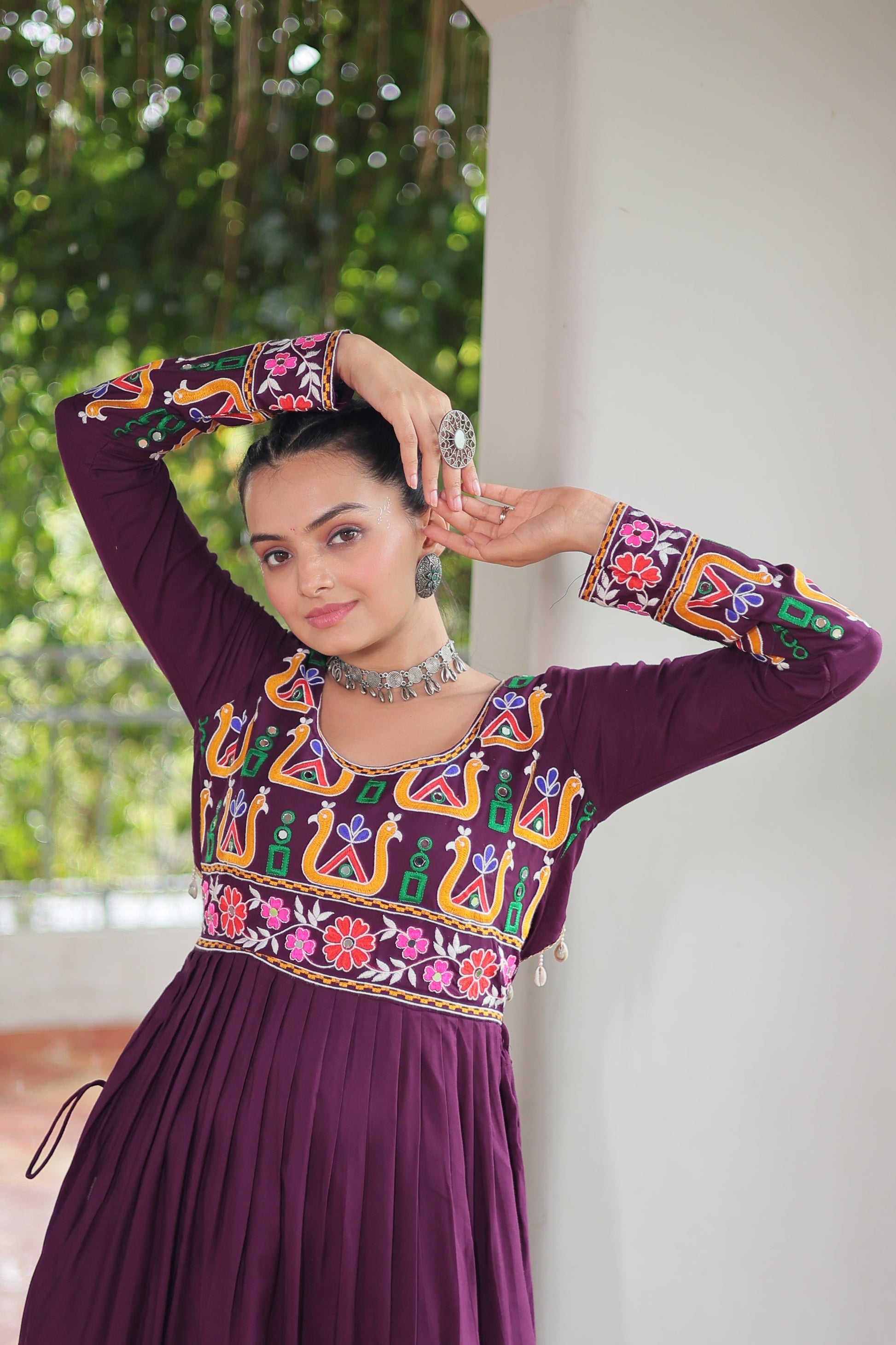 TILTON NAVRATRI SPECIAL RAYON GAMTHI WORK KURTI
