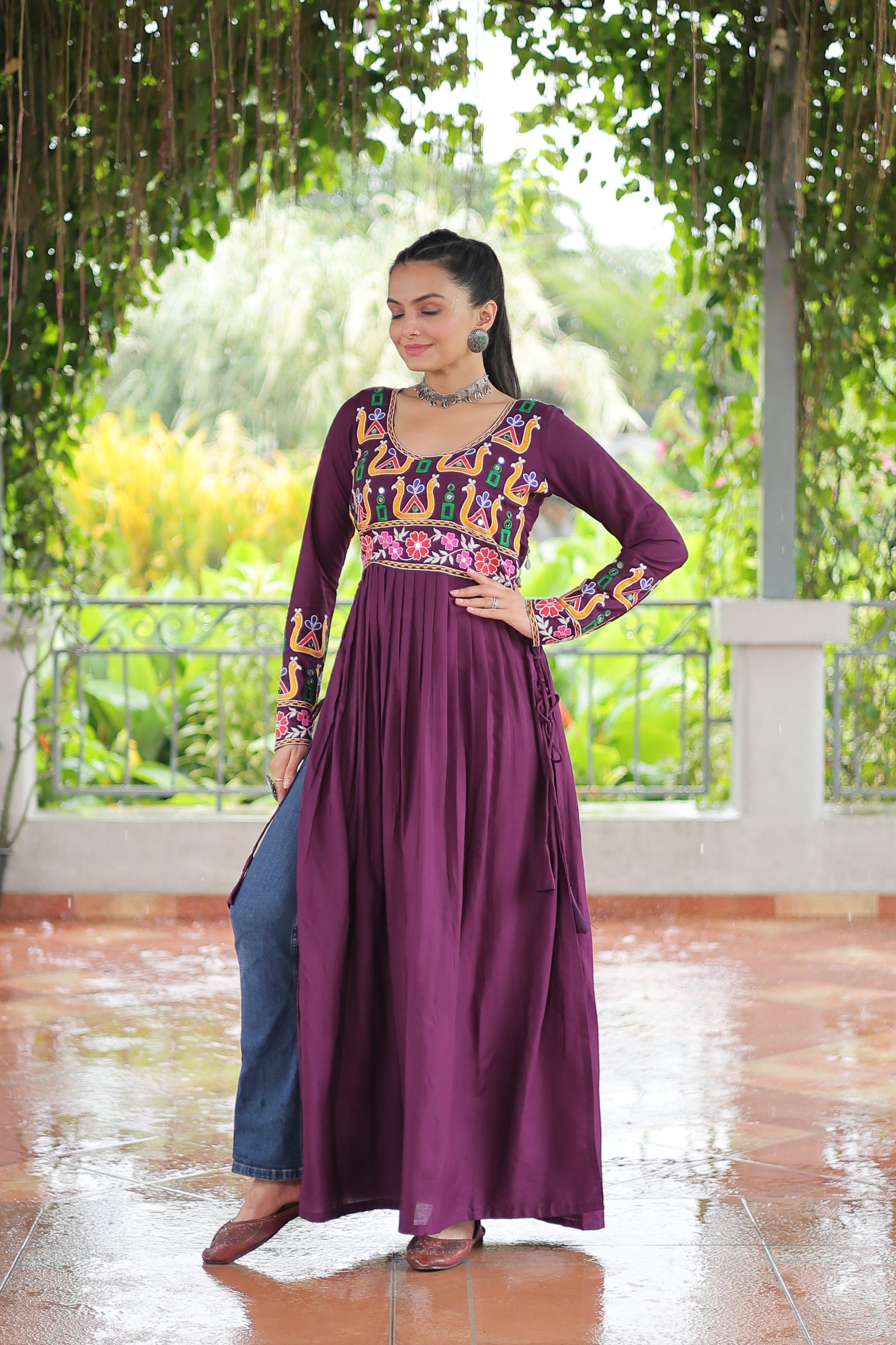 TILTON NAVRATRI SPECIAL RAYON GAMTHI WORK KURTI