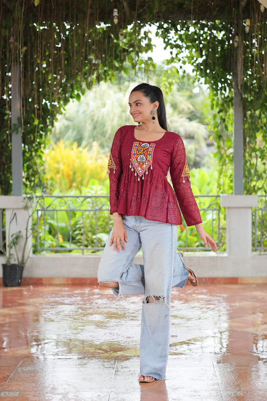 TILTON NAVRATRI SPECIAL GAMTHI PATCHWORK GEORGETTE TOP