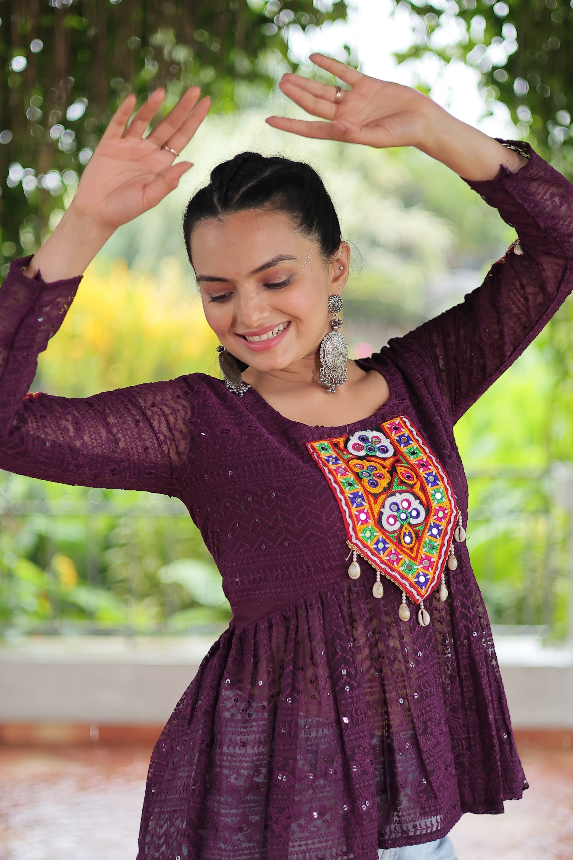 TILTON NAVRATRI SPECIAL GAMTHI PATCHWORK GEORGETTE TOP