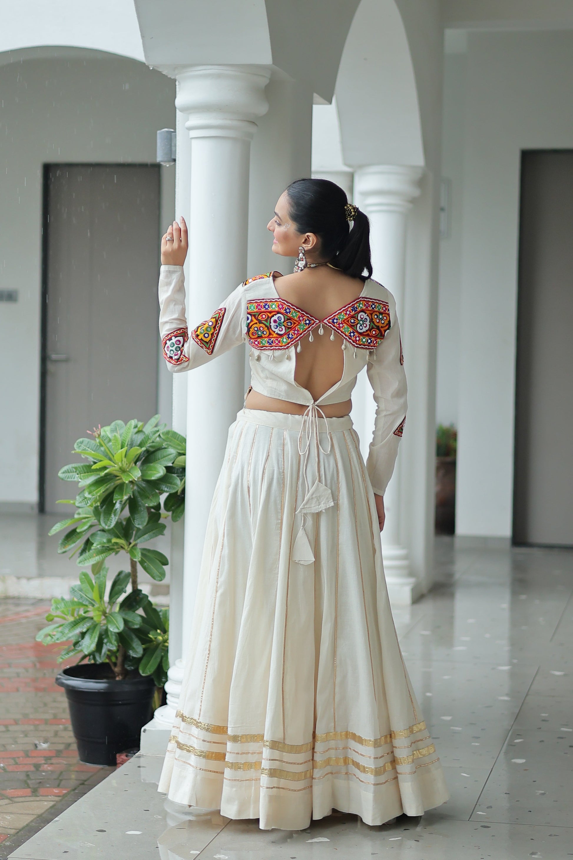 TILTON NAVRATRI SPECIAL KUTCHI GAMTHI WORK KORA COTTON LEHENGA CHOLI WITH KOTI