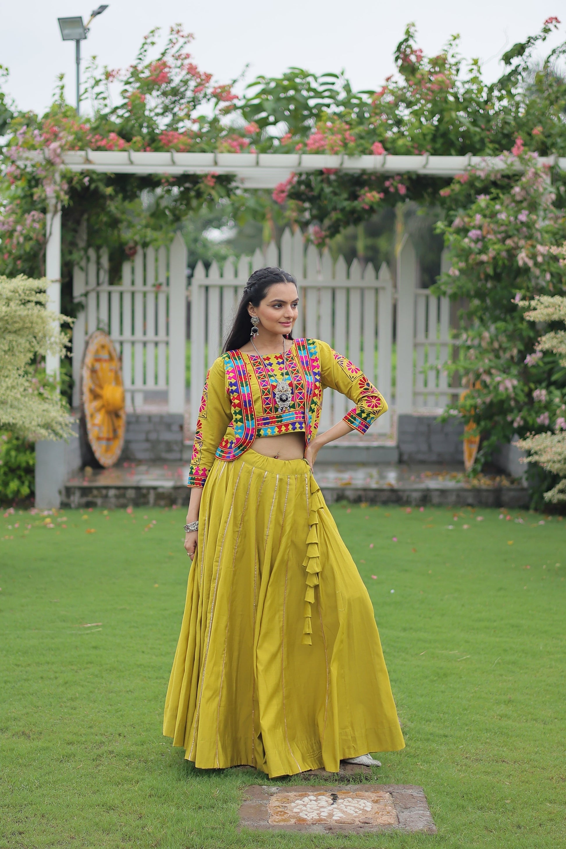 TILTON NAVRATRI SPECIAL GAMTHI EMNBROIDERED LEHENGA CHOLI WITH KOTI