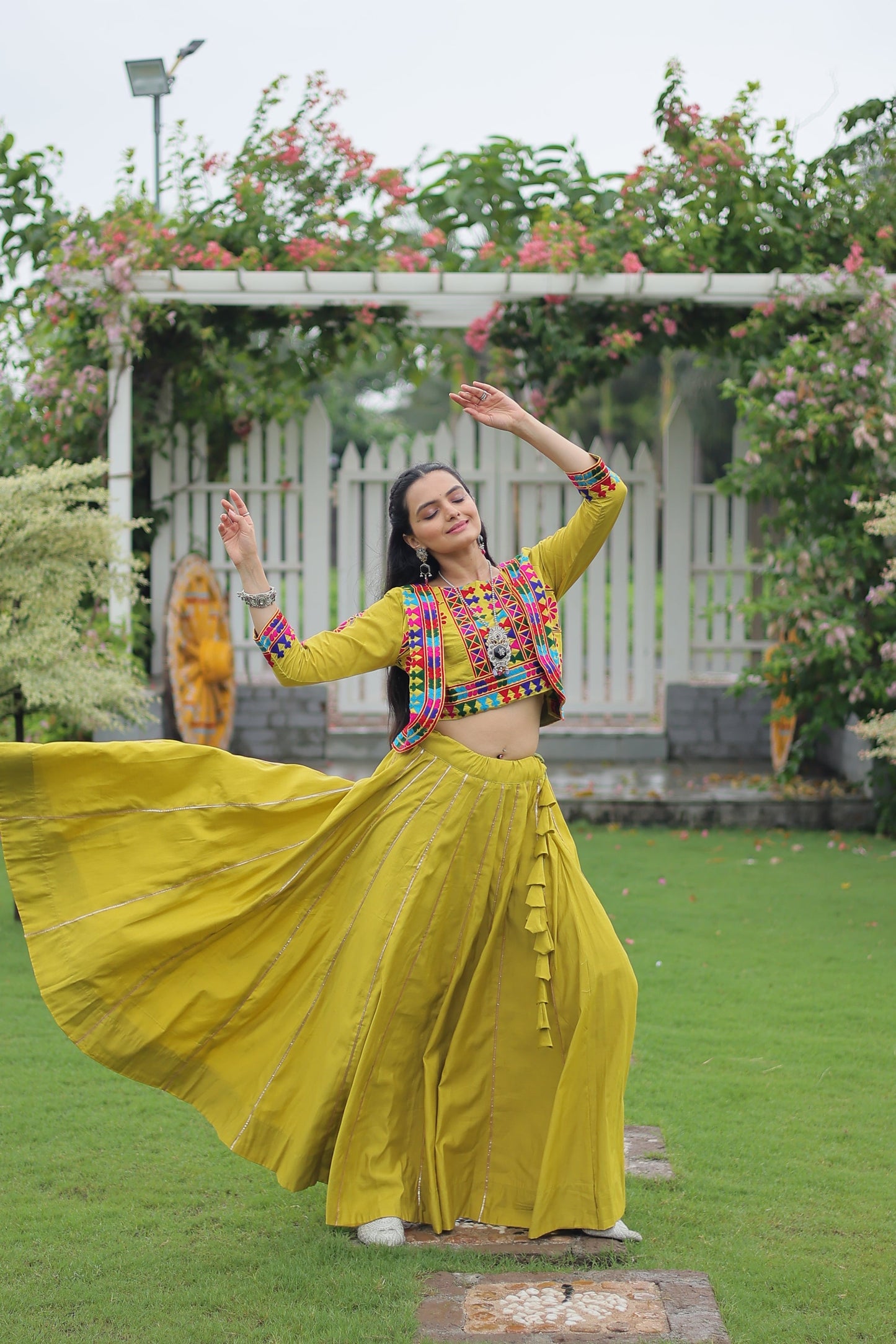 TILTON NAVRATRI SPECIAL GAMTHI EMNBROIDERED LEHENGA CHOLI WITH KOTI