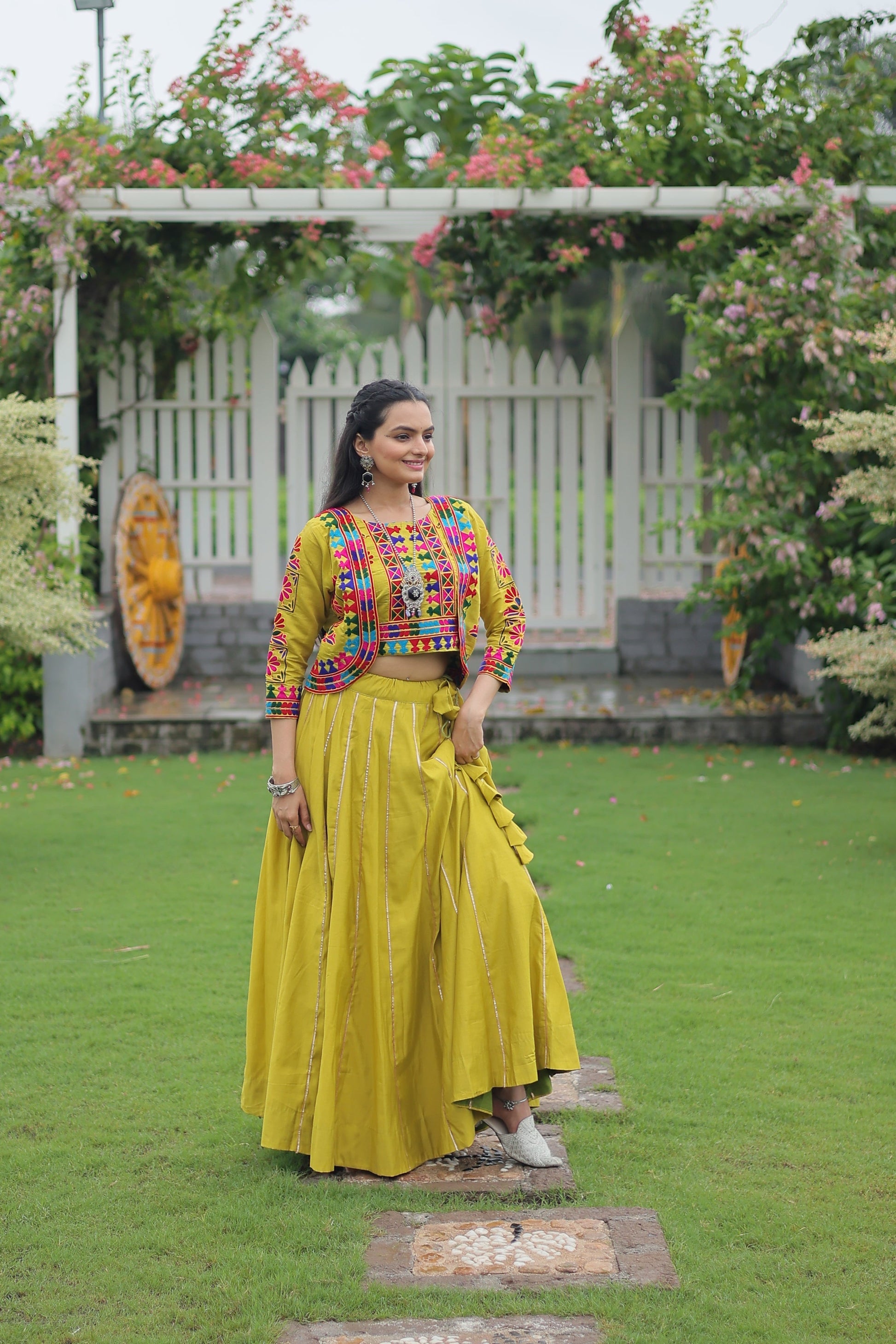 TILTON NAVRATRI SPECIAL GAMTHI EMNBROIDERED LEHENGA CHOLI WITH KOTI
