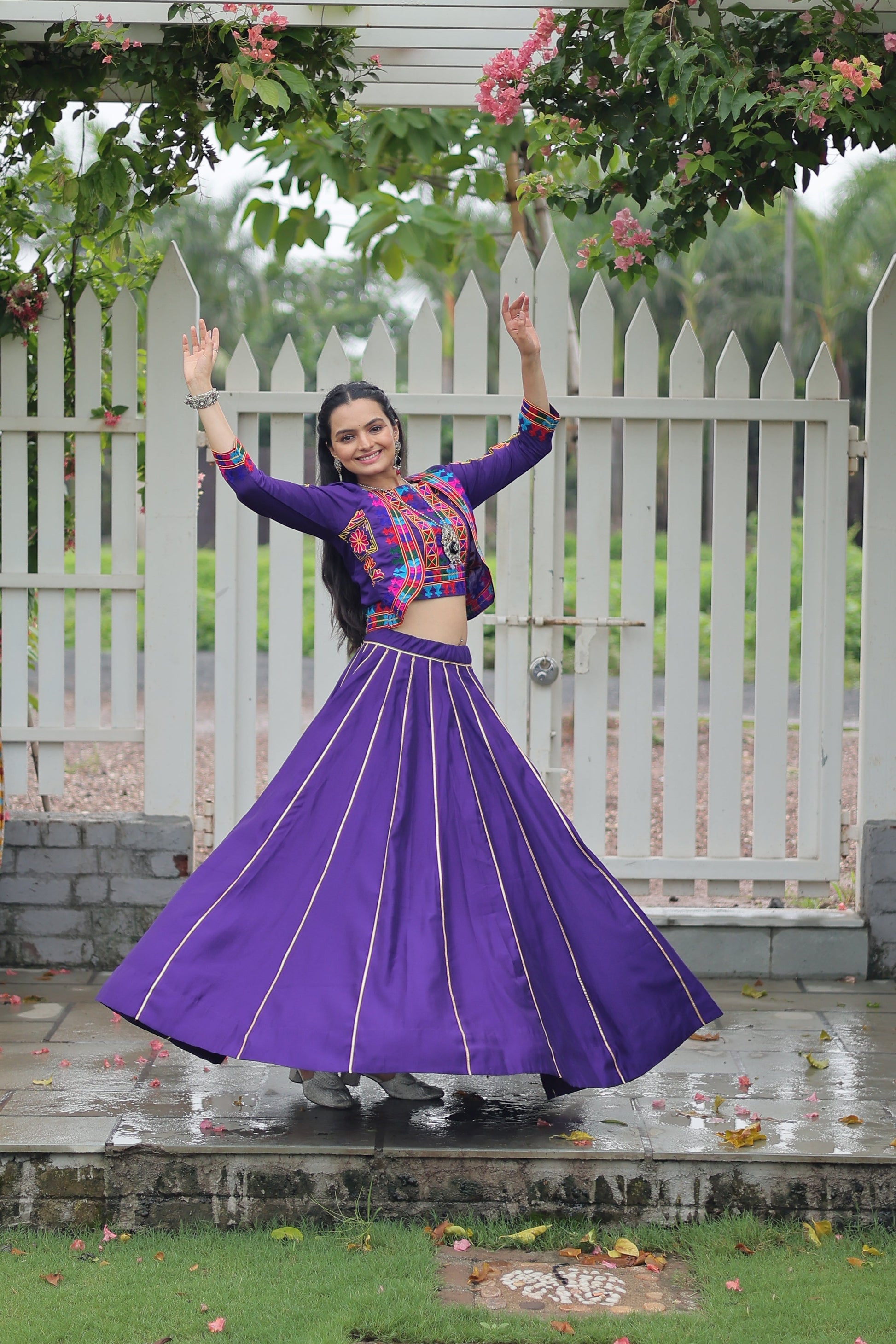 TILTON NAVRATRI SPECIAL GAMTHI EMNBROIDERED LEHENGA CHOLI WITH KOTI