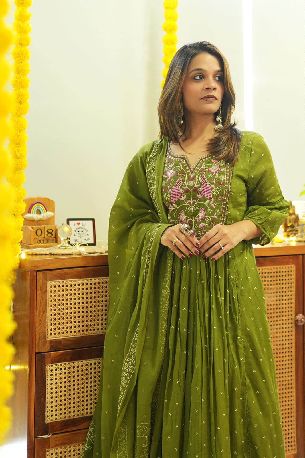 Elegant Green Embroidered Rayon Kurta Pant Set with Malmal Dupatta
