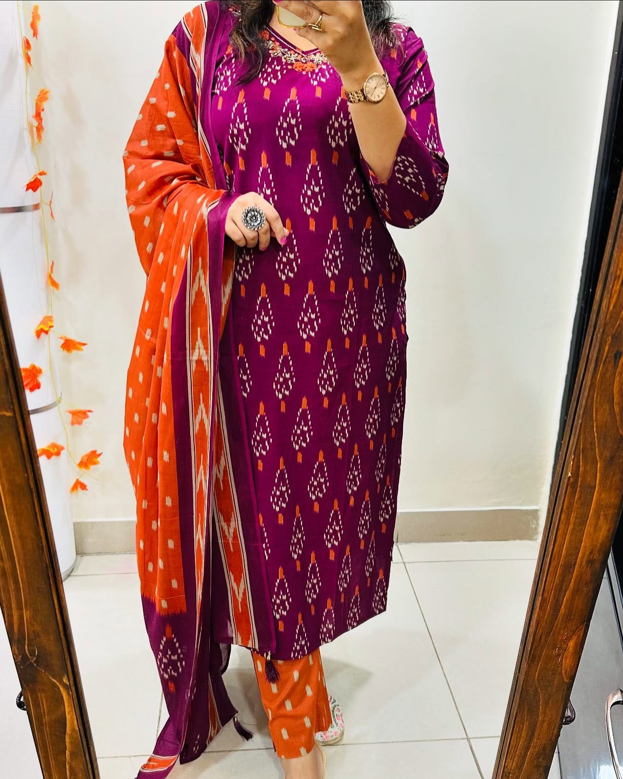 Vibrant Ikkat Print Women's Kurti Pant Dupatta Set - Traditional Style & Comfort