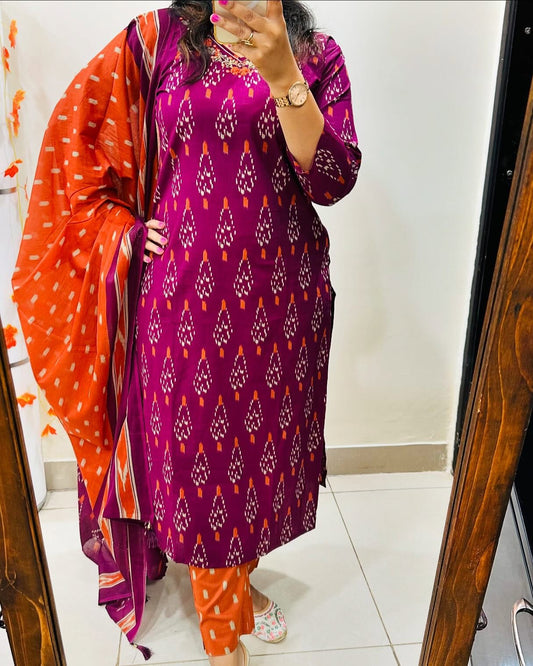 Vibrant Ikkat Print Women's Kurti Pant Dupatta Set - Traditional Style & Comfort
