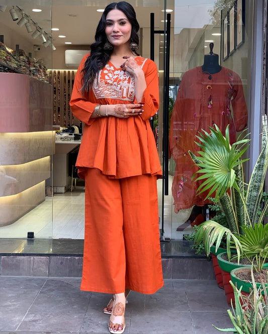 Elegant Embroidered Cotton Slub Kurta and Pant Set for Women's Fashion