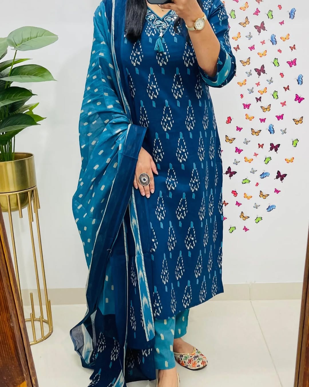 Elegant Blue Ikkat Print Kurti Pant Dupatta Set for Women