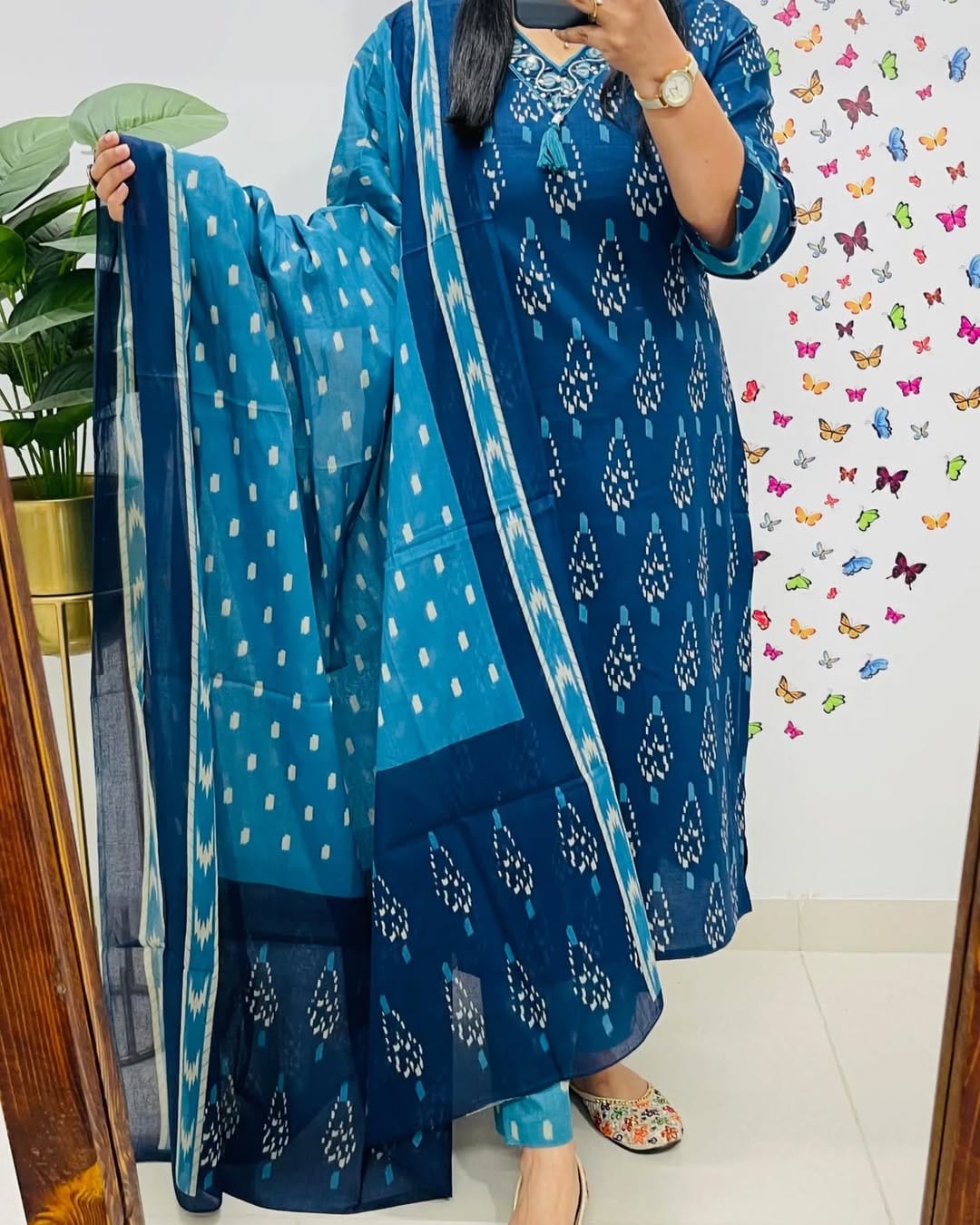 Elegant Blue Ikkat Print Kurti Pant Dupatta Set for Women