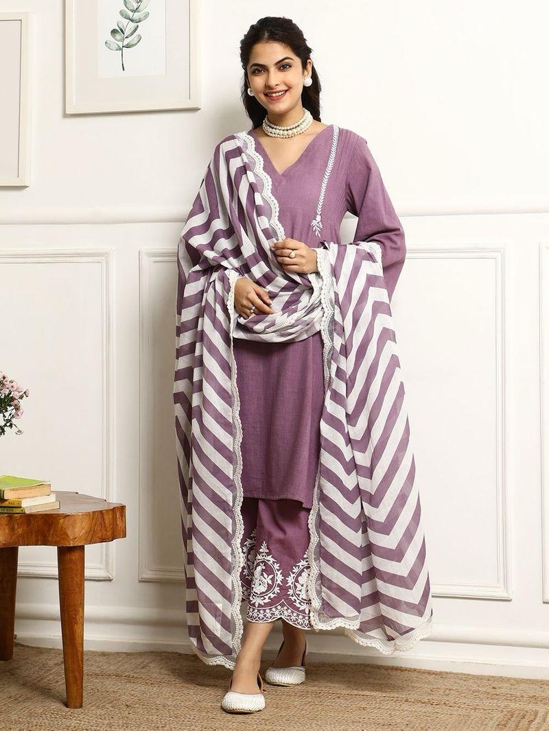 Elegant Mauve Cotton Kurta Set with Chevron Dupatta for Women