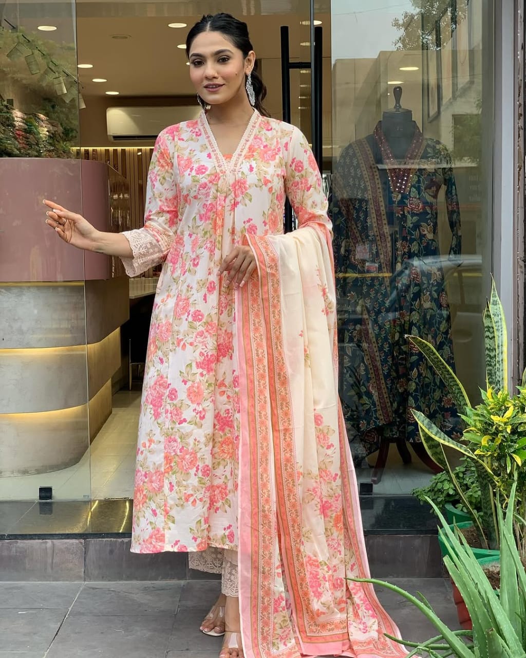 Elegant Floral Print Pure Cotton Ethnic Kurta Set with Attached Dupatta