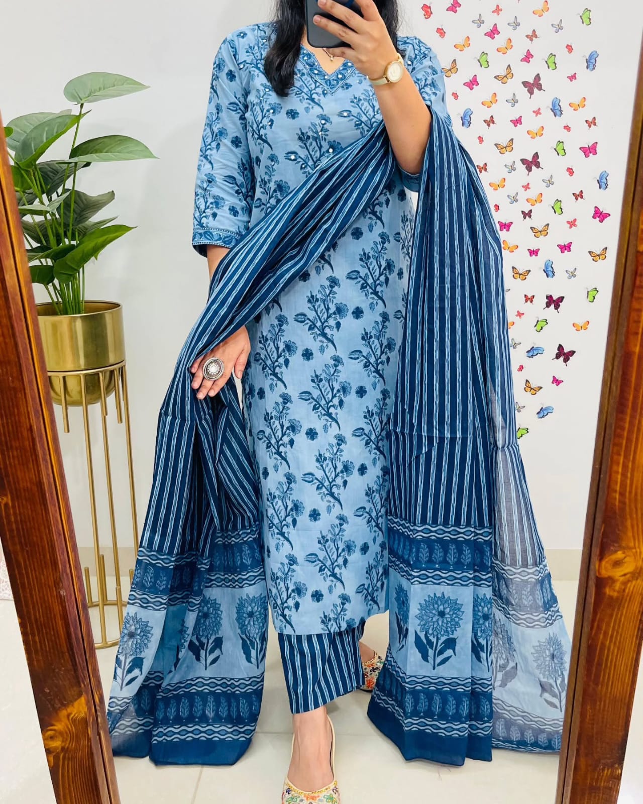 Elegant Blue Cotton Kurta Set for Women - Comfortable Ethnic Wear