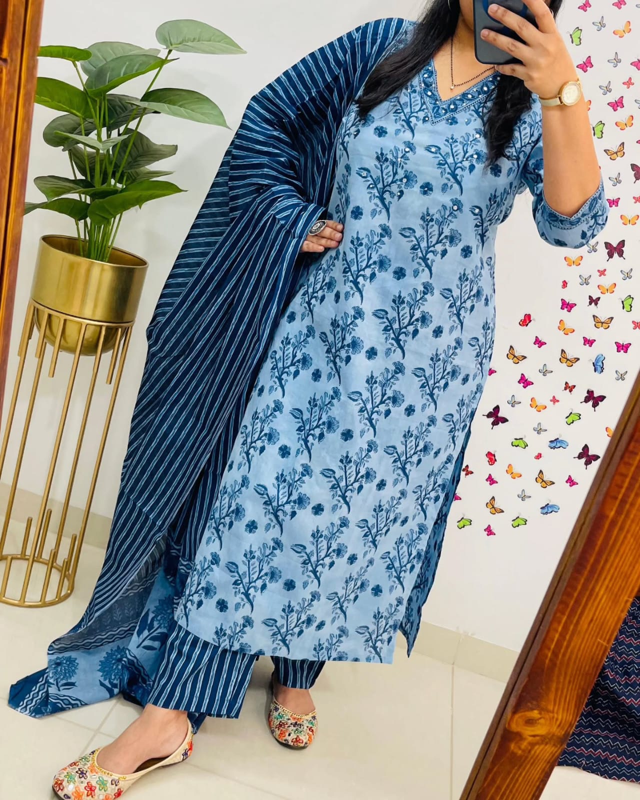 Elegant Blue Cotton Kurta Set for Women - Comfortable Ethnic Wear