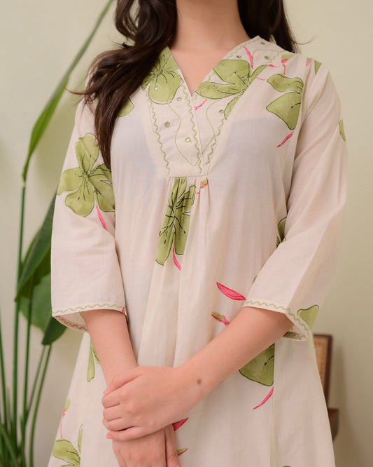 Chic Floral White Cotton Co-ord Set for Women: Breezy A-Line Kurta & Palazzo Pants